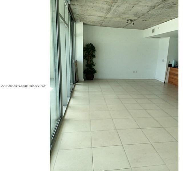 3301 Ne 1 Av - Photo 2