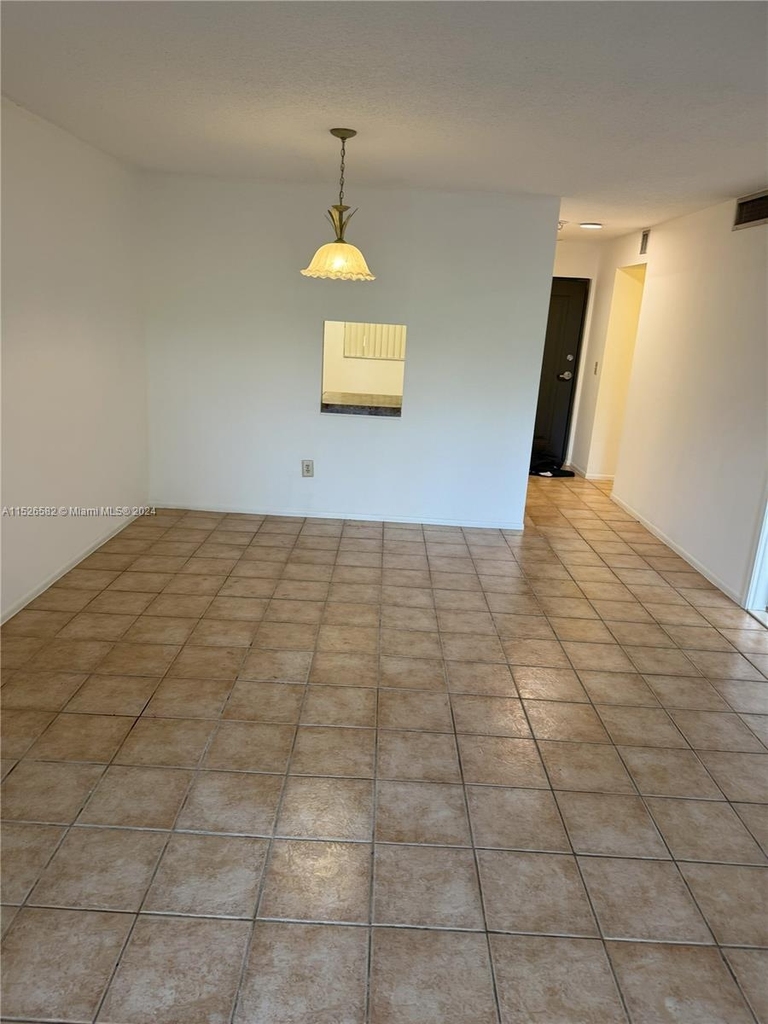 7860 Camino Real - Photo 2