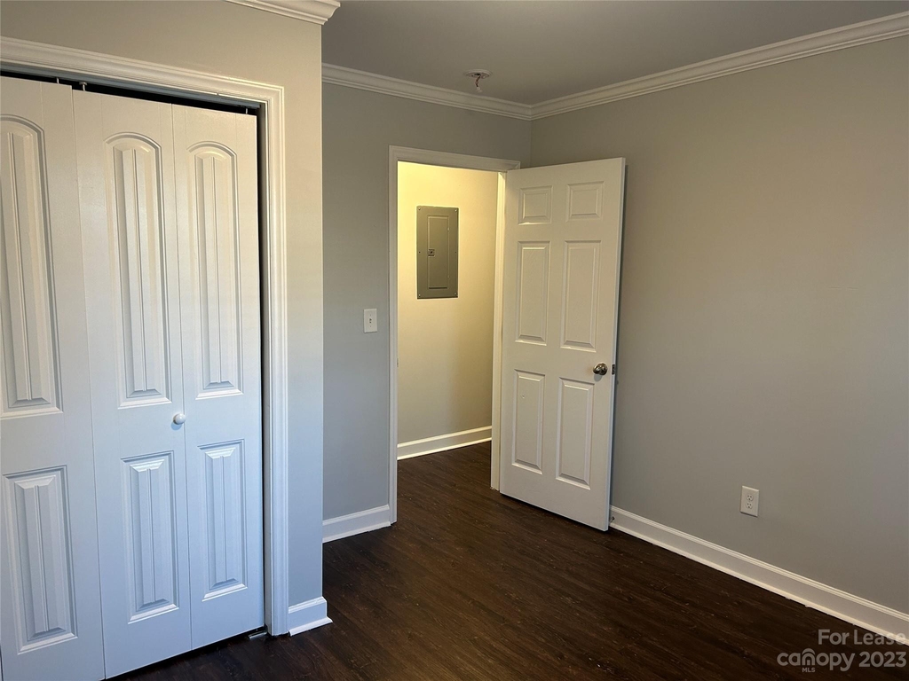 2215 Kennesaw Drive - Photo 3