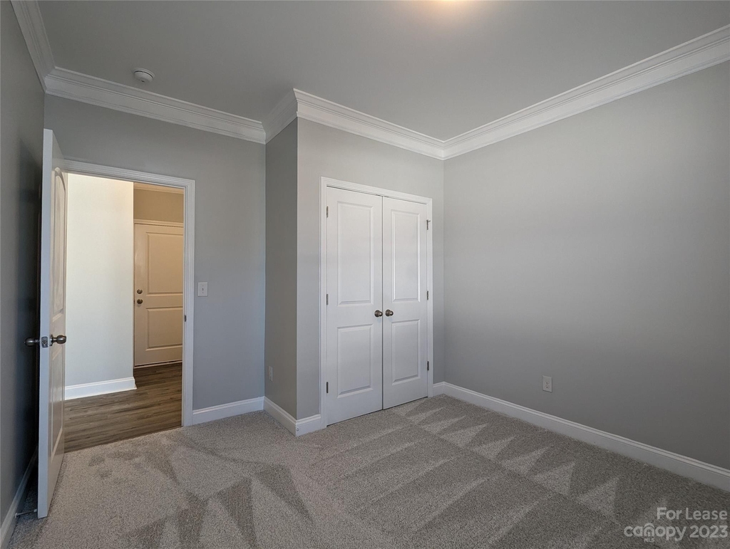 1530 Cambria Court - Photo 12