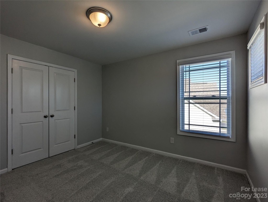 1530 Cambria Court - Photo 35