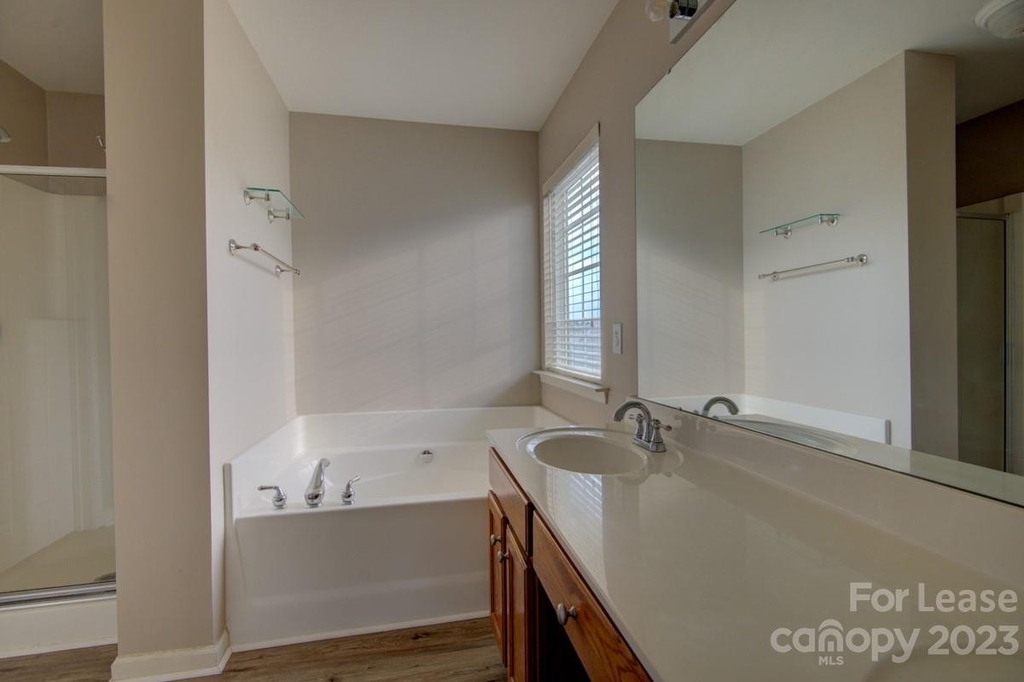 13609 Armour Ridge Drive - Photo 22