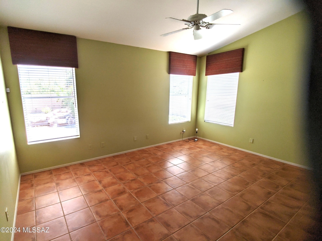 36893 S Golf Course Drive - Photo 24