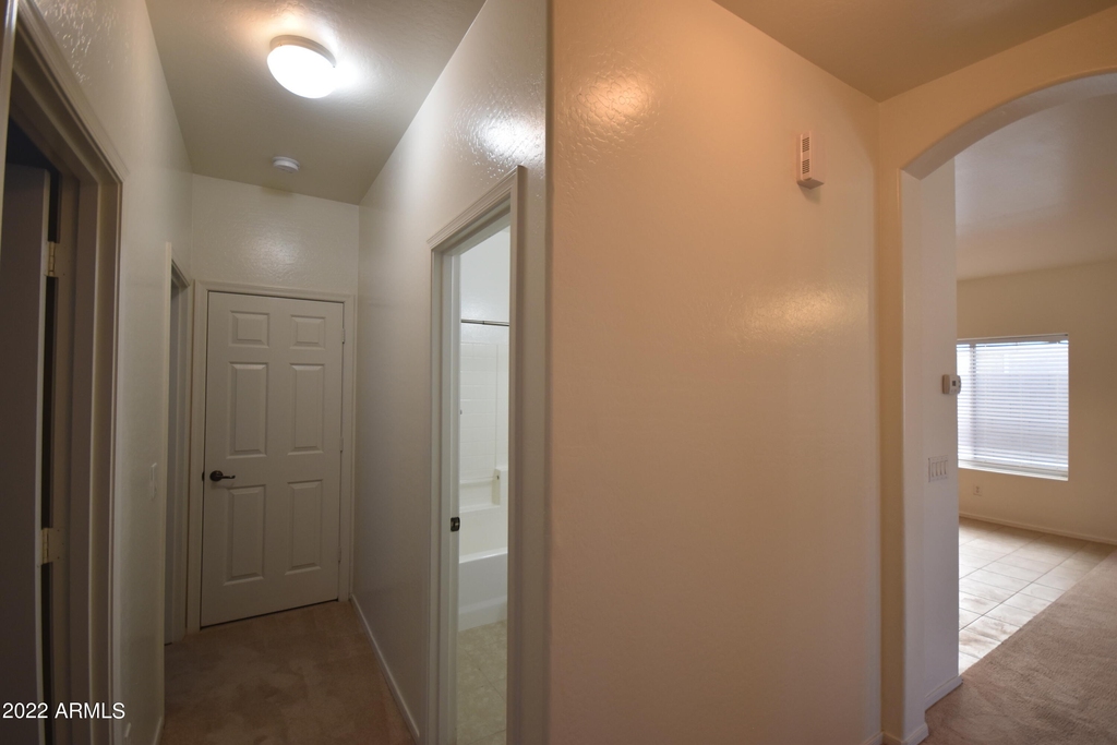 11633 W Jackson Street - Photo 33