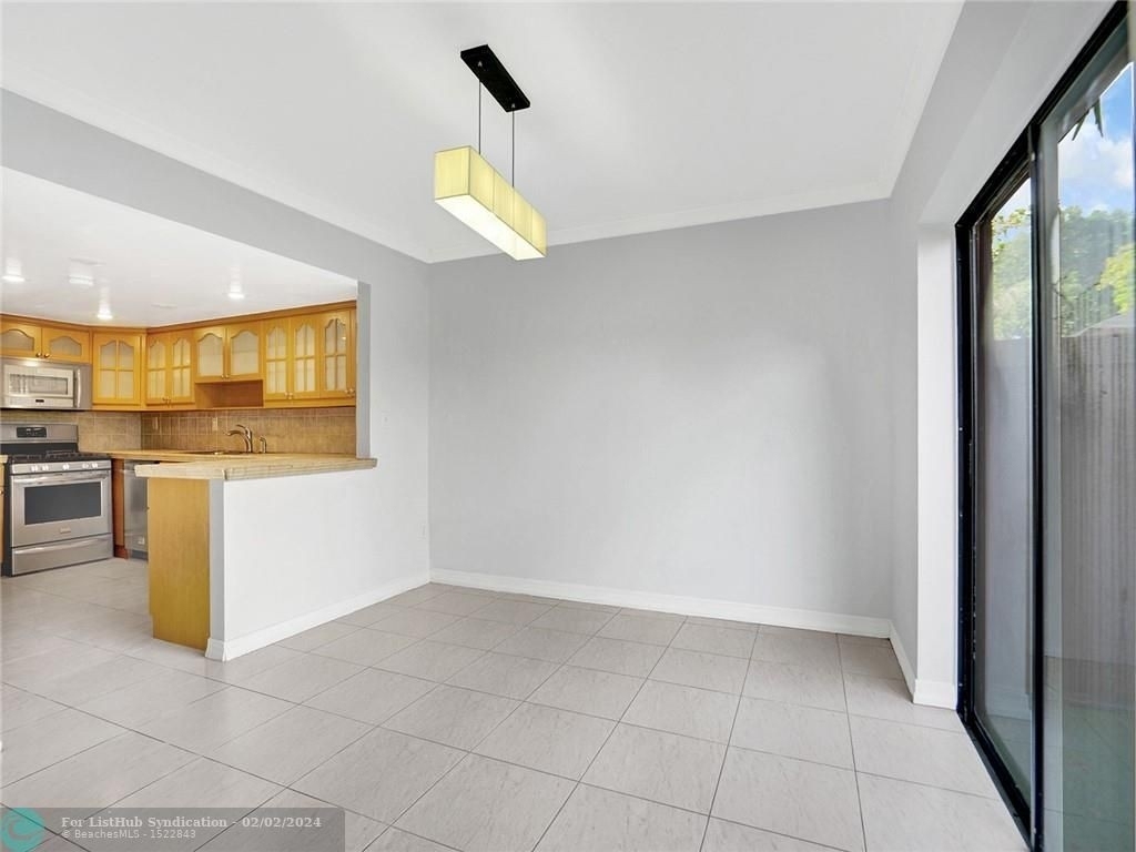 6824 Sw 114th Pl - Photo 2