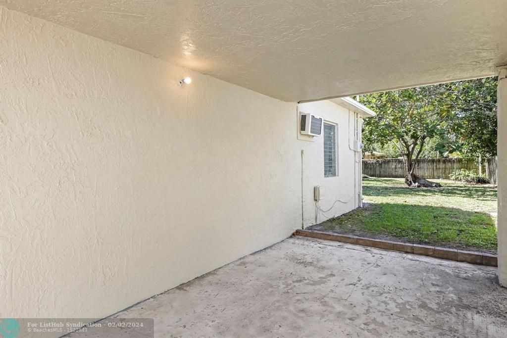 1409 Nw 7th Ave - Photo 5