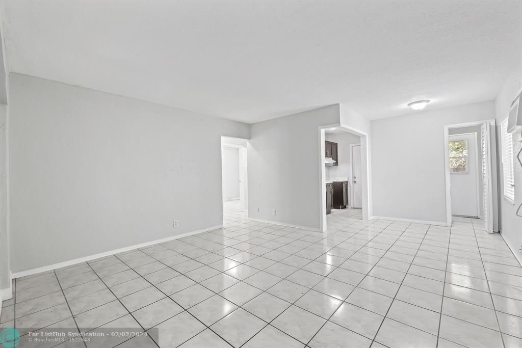 1409 Nw 7th Ave - Photo 17