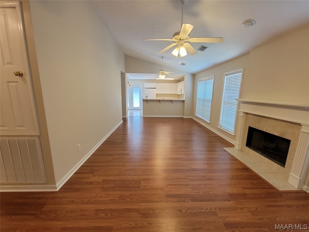 1779 Young Pointe Boulevard - Photo 3