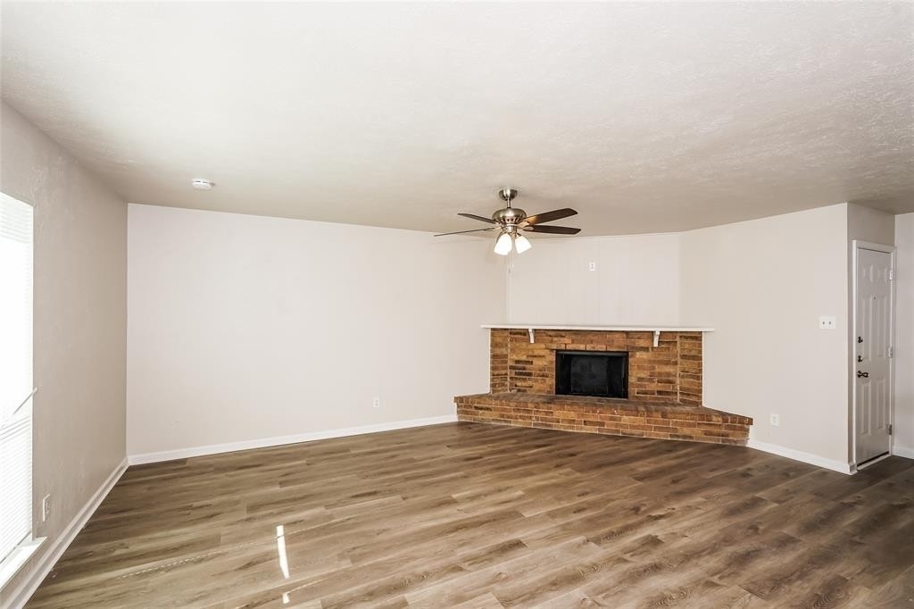 1509 Santa Fe Trail - Photo 2