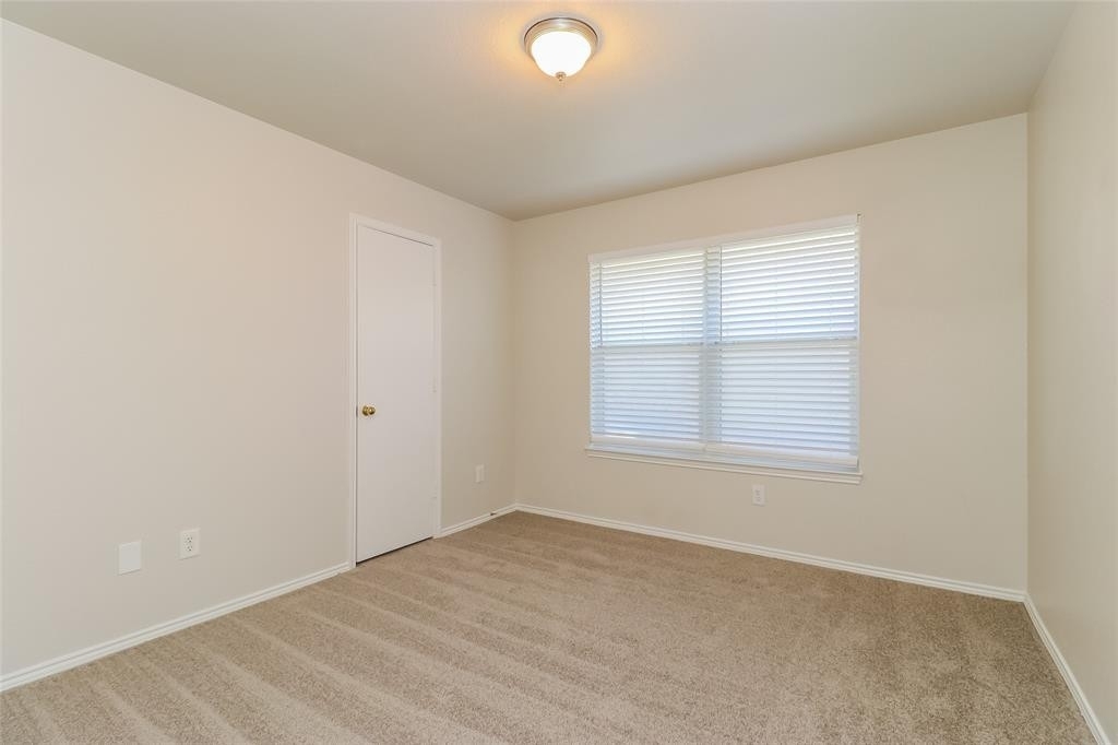 1005 Grand National Boulevard - Photo 12