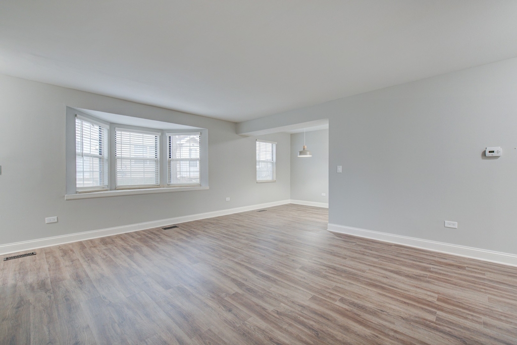 425 N Lake Shore Drive - Photo 1