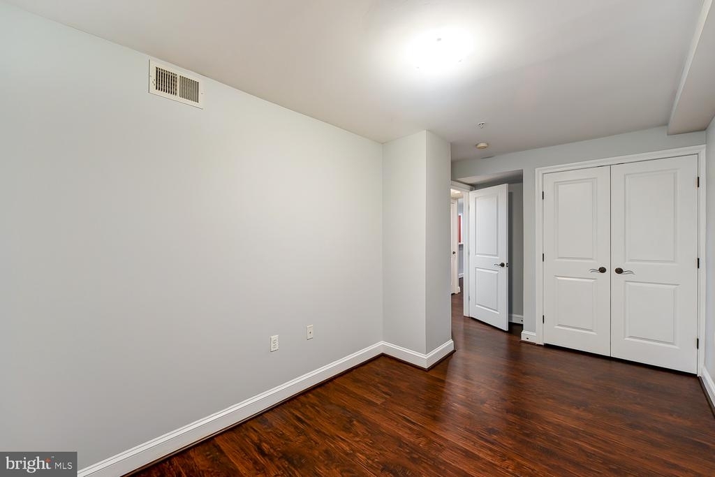 1323 Clifton St Nw - Photo 18