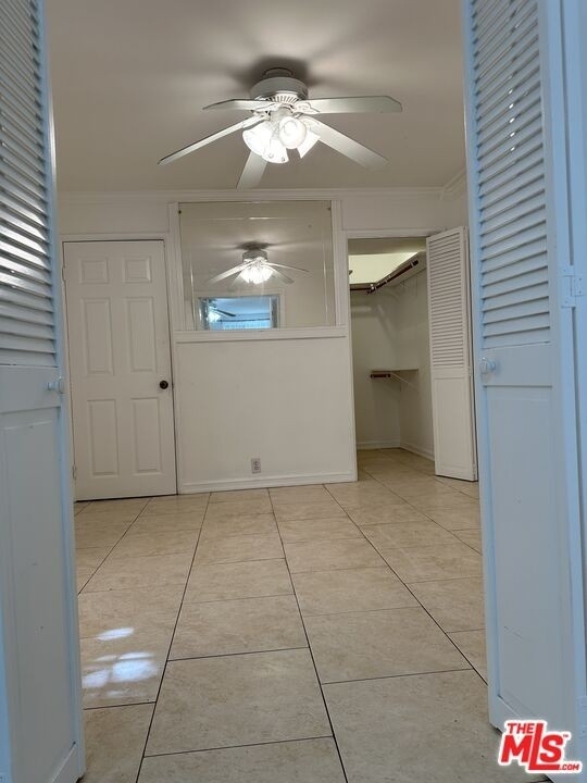 946 N Doheny Drive - Photo 14