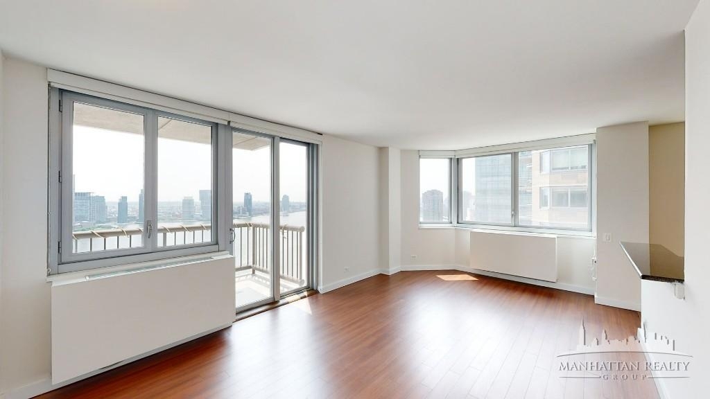 East 34th Street - Photo 1