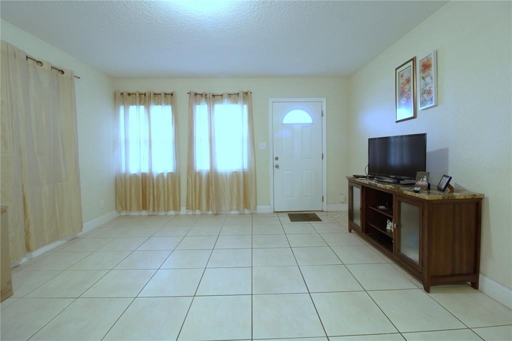 5118 Anzio Street - Photo 2