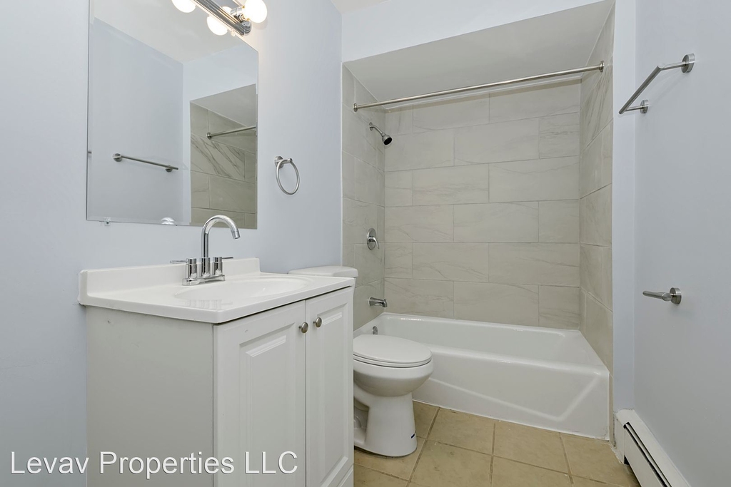 2040 W 111th St - Photo 11