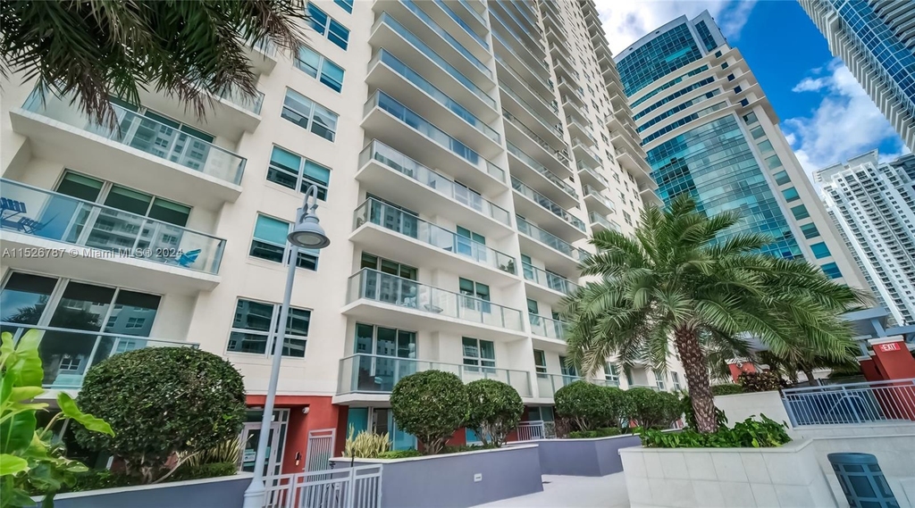 1155 Brickell Bay Dr - Photo 45