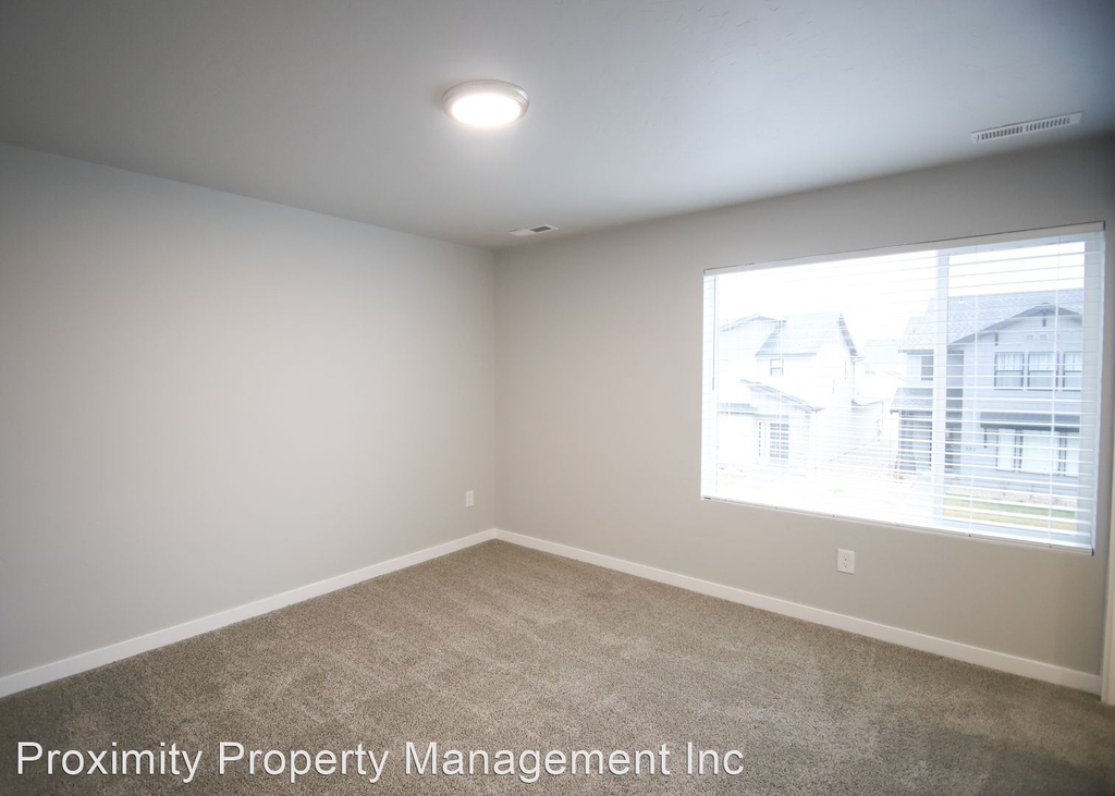 314 S. Baraya Way - Photo 8