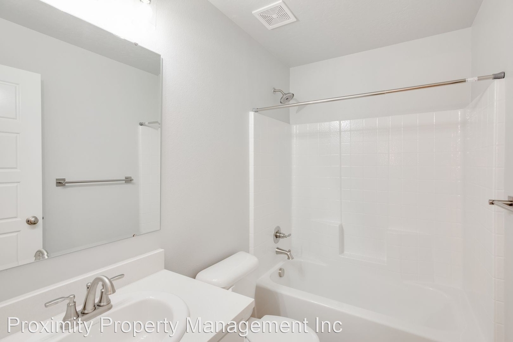 296 S. Baraya Way - Photo 15