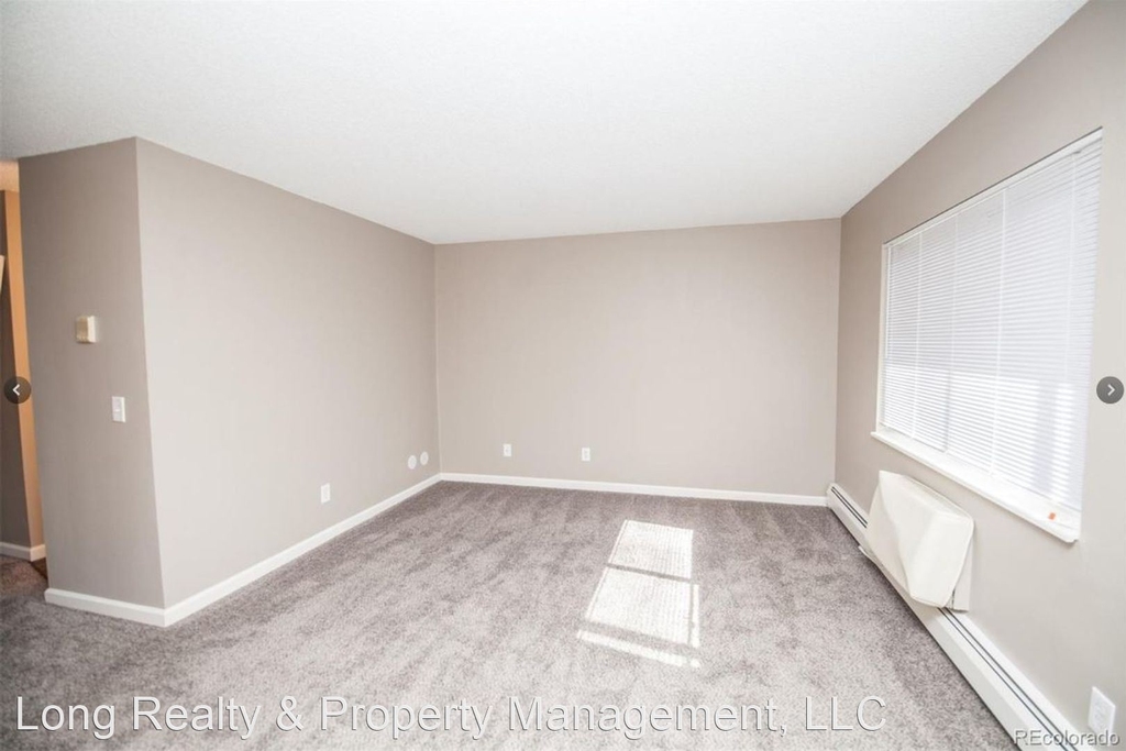 5770 E Warren Ave Apt 207 - Photo 8