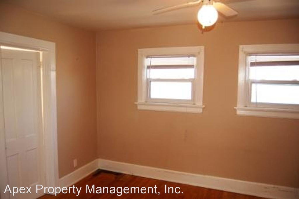 219 East Mifflin Street - Photo 6