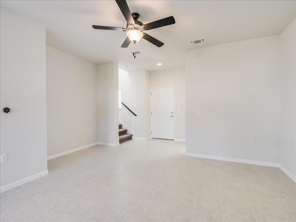 16801  Radiant Dr - Photo 1