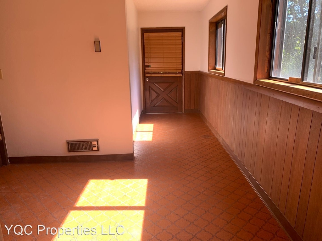 1504 Ne 115th Street - Photo 15