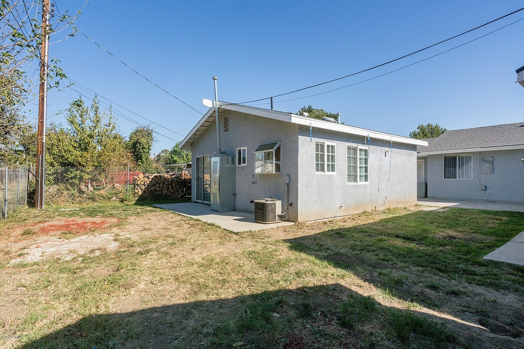 4251 Eve Road - Photo 17