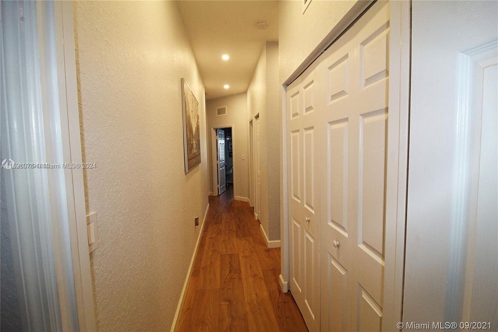 8871 Sw 223rd Ln - Photo 19