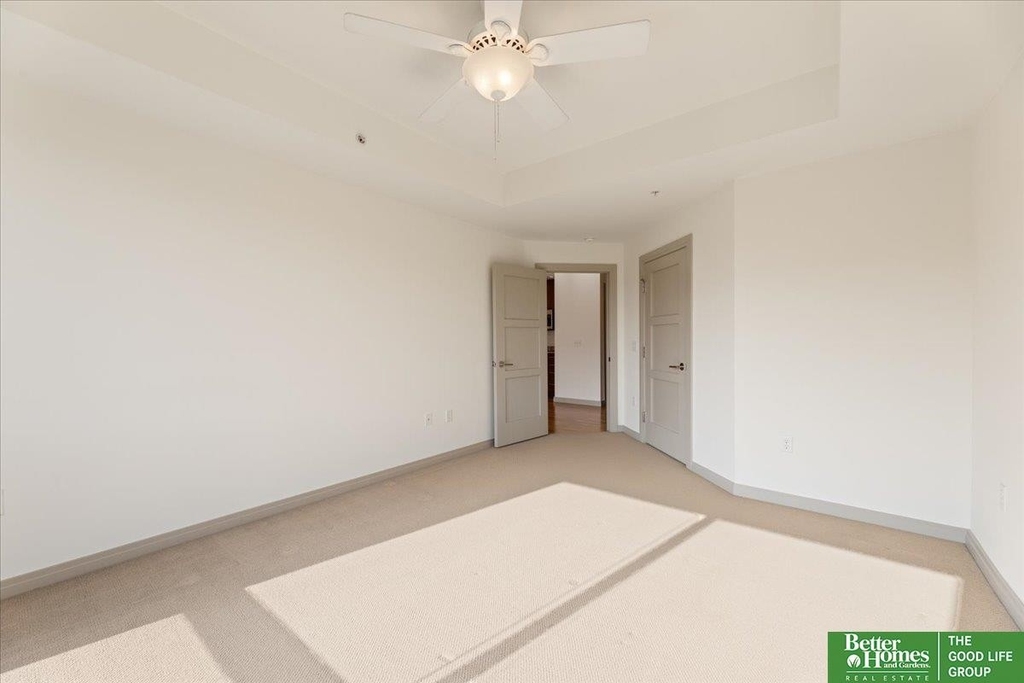 220 S 31 Avenue - Photo 17