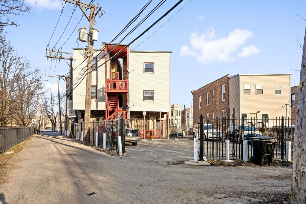 1820 S Kedzie Avenue - Photo 18