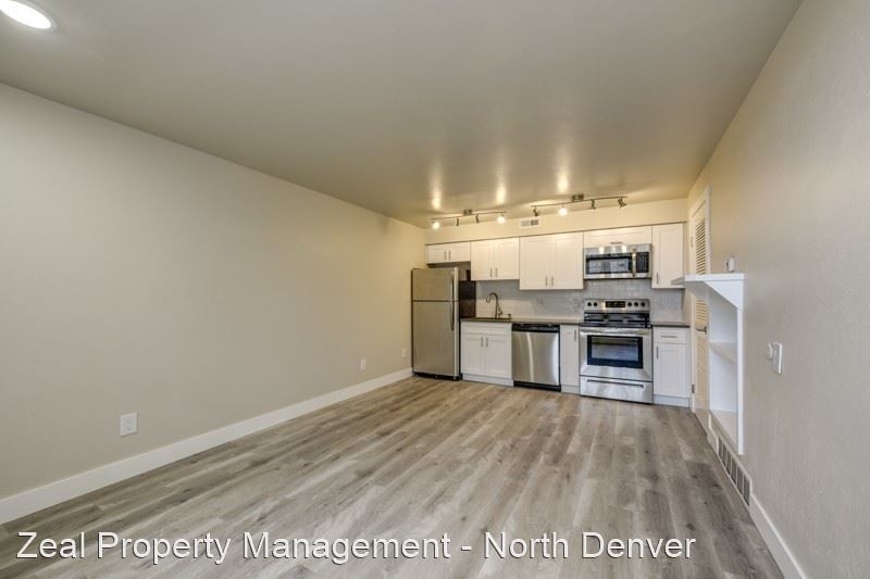 3460 Madison Avenue - Photo 10