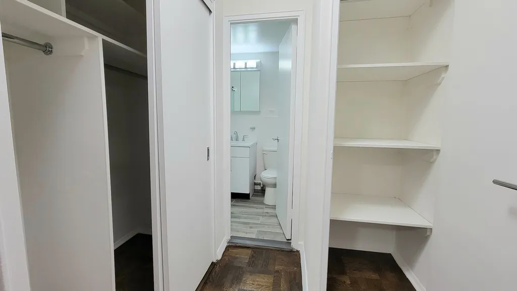 20 Beekman Place, 2C - Photo 13