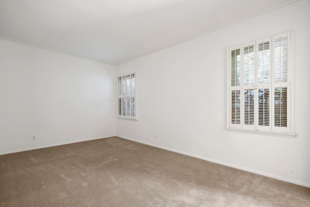 10593 Wilkins Ave - Photo 18
