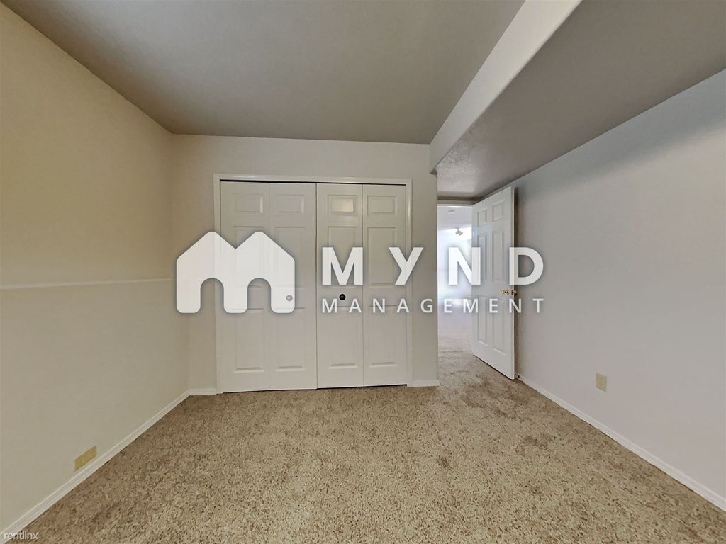 1524 Shane Cir - Photo 17