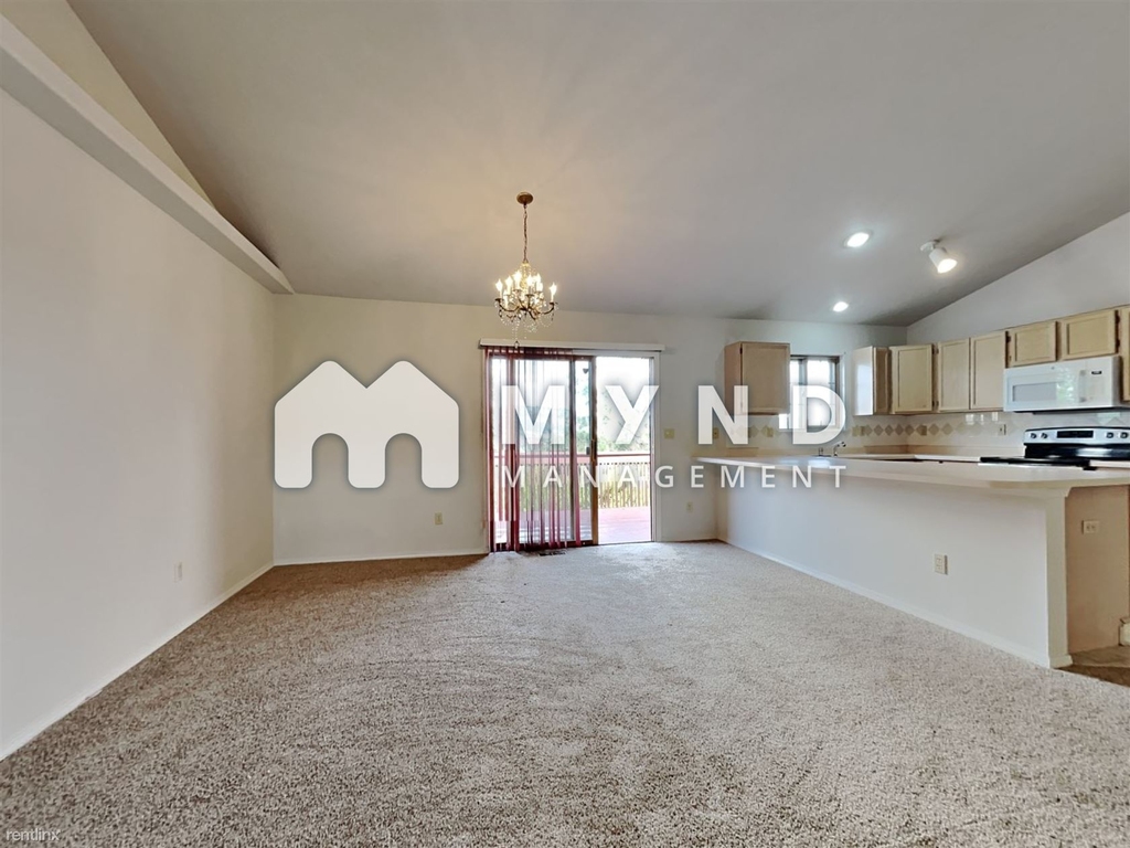 1524 Shane Cir - Photo 4