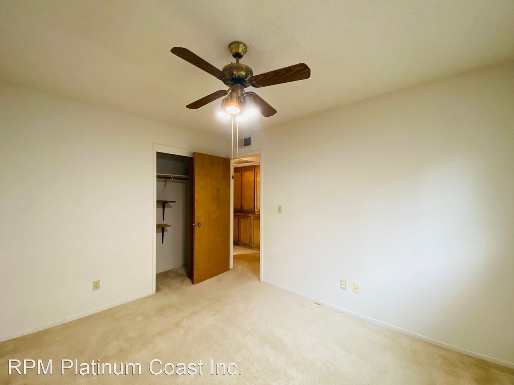 1674 E. Brandon Ln, - Photo 6