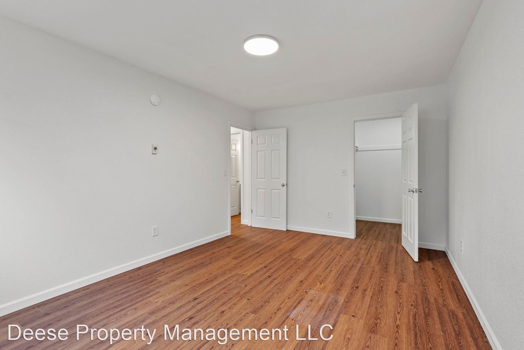 1711 W 10th Ave - Photo 9