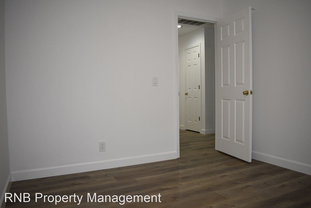 8242 Heath Peak Place - Photo 24