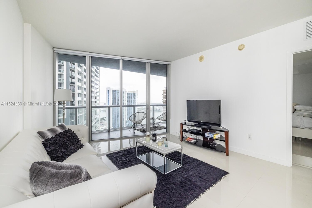 495 Brickell Ave - Photo 6