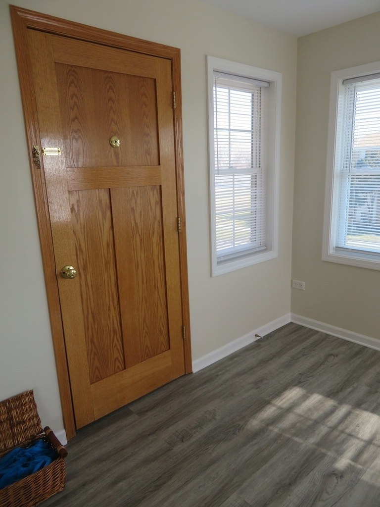 118 N 12th Avenue - Photo 2