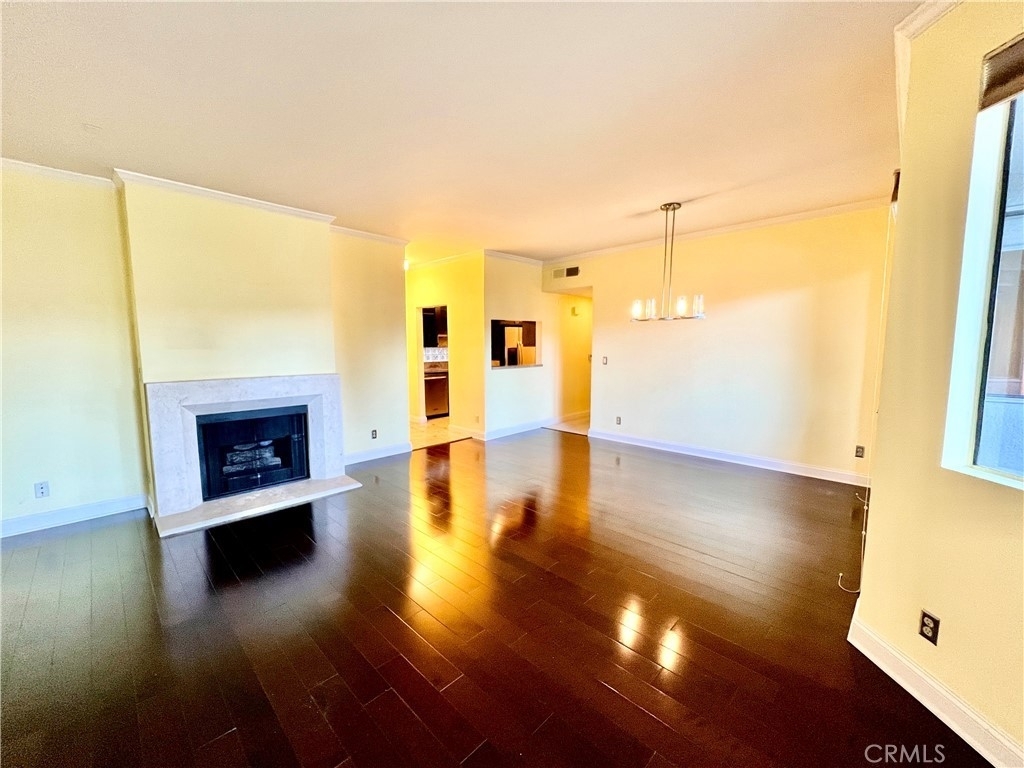 10535 Ashton Avenue - Photo 2