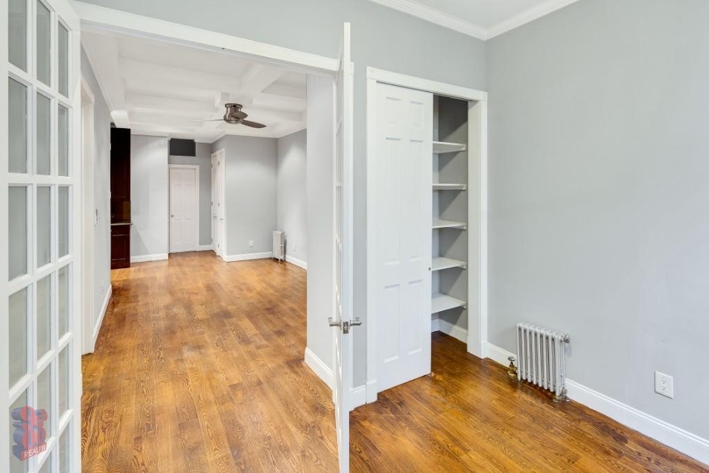 West 53rd Street, Unit 1b - Photo 6