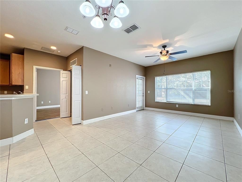 2586 Grand Central Parkway - Photo 25