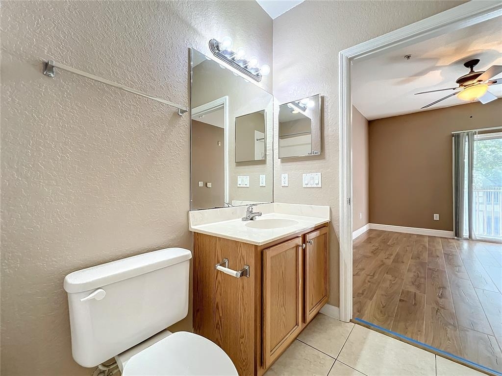 2586 Grand Central Parkway - Photo 38