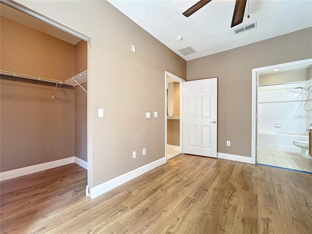 2586 Grand Central Parkway - Photo 32