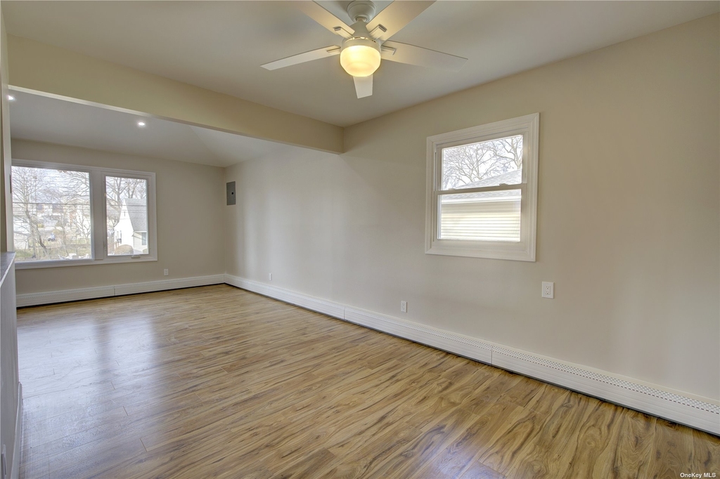 207 Catherine Avenue - Photo 1