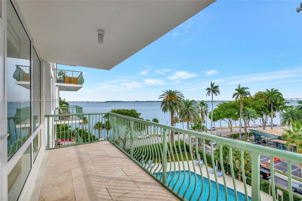 1408 Brickell Bay Dr - Photo 18