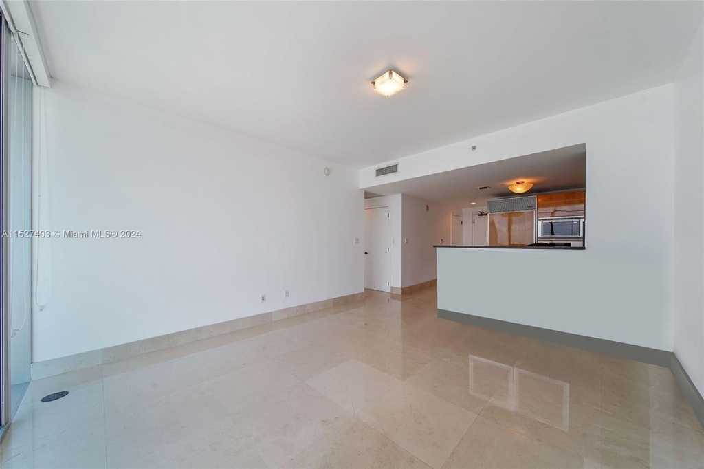 6799 Collins Ave - Photo 2