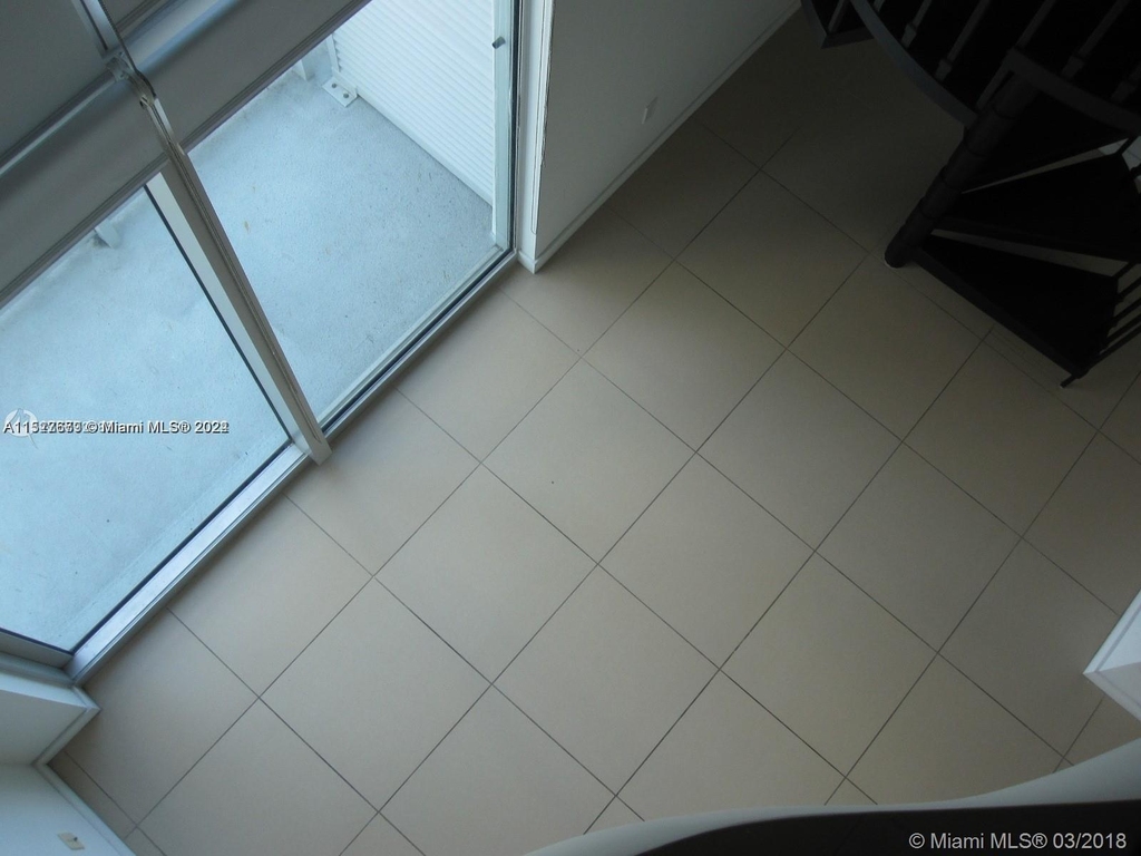 300 S Biscayne Blvd - Photo 4